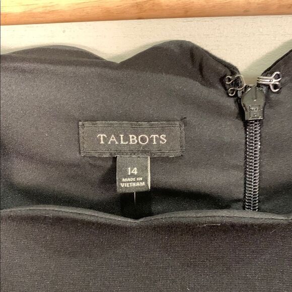 Talbots Women's Black Dress fitted scalloped edges NWT size 14 - Picture 5 of 12
